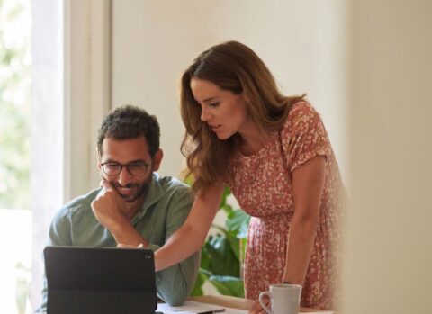 Paying vendors online